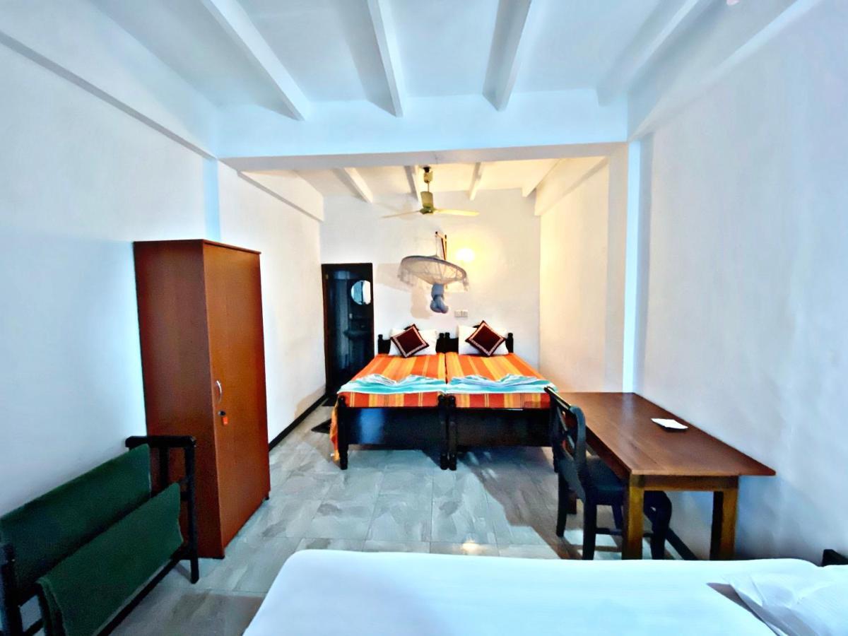 Casalanka Hotel Hikkaduwa Exterior foto